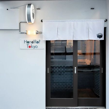 【東京都台東区】巻き寿司専門店「Hand Roll Tokyo」が、節分に向けた商品「パリパリ恵方巻」を販売