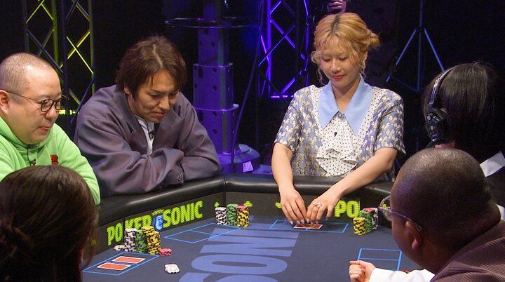 【映像】狩野英孝、ポーカーで“まさかの動き”