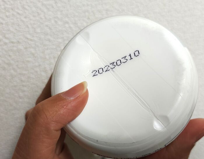 そのままシンクに流しちゃダメ！『アルコール消毒液』の正しい捨て方。使用期限もチェック！