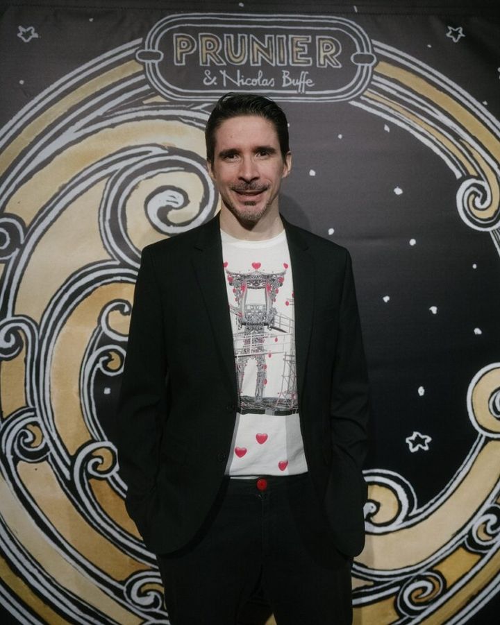 フランス人アーティスト、ニコラ・ビュフ氏