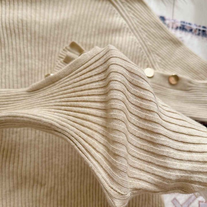 画像: 伸びがよく着心地がとても楽