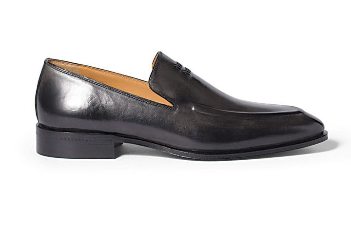 スタイリスト MOMOKO HARADA