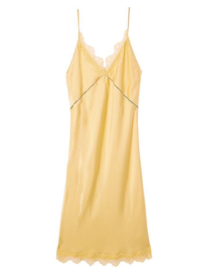 スタイリスト MOMOKO HARADA