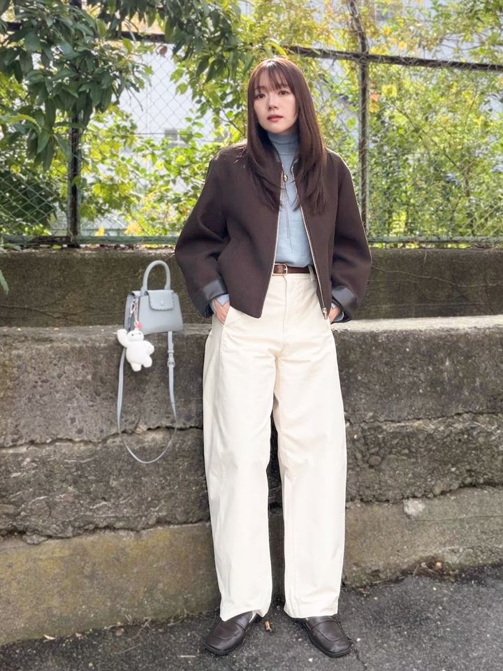 【ユニクロ】楽ちん素材＆太めではきやすいバレルパンツ