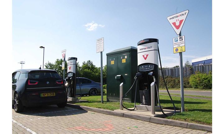 電気モーターと内燃機、本当はどちらがエコなのか？｜なるほど！世界のバイク人