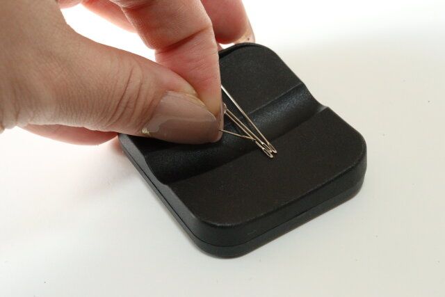 マグネットピンキーパー ダイソー 溝