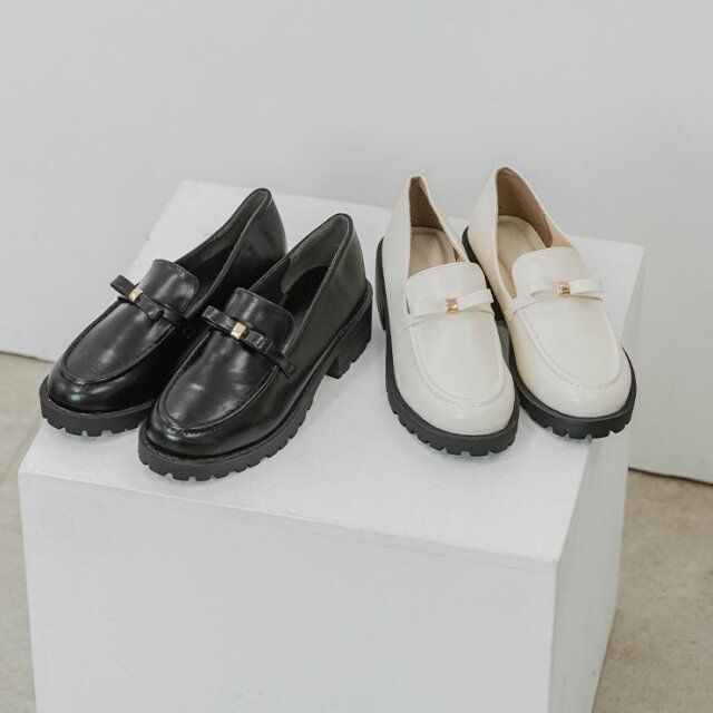 2025冬しまむらコラボレディース高見え細リボンシューズ