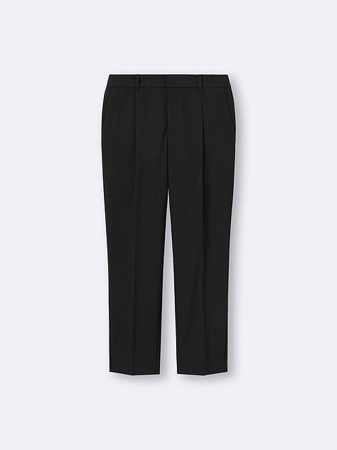 GUのウォッシャブルテーパードパンツ