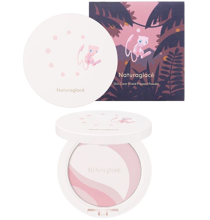 スキンケアシールド プレストパウダーP ミラージュピンク（ブラシ付き） ￥4,620（2026年2月4日より公式オンラインショップ・コスメキッチン・ビープル・ポケモンセンター取扱店舗先行、2月11日よりロフト取扱店、2月18日より全国限定発売） ©Pokémon. ©Nintendo/Creatures Inc./GAME FREAK inc.