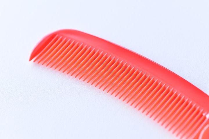 【100均】のヘアコームおすすめ10選！セリア・ダイソー・キャンドゥ