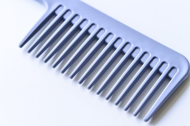 【100均】のヘアコームおすすめ10選！セリア・ダイソー・キャンドゥ