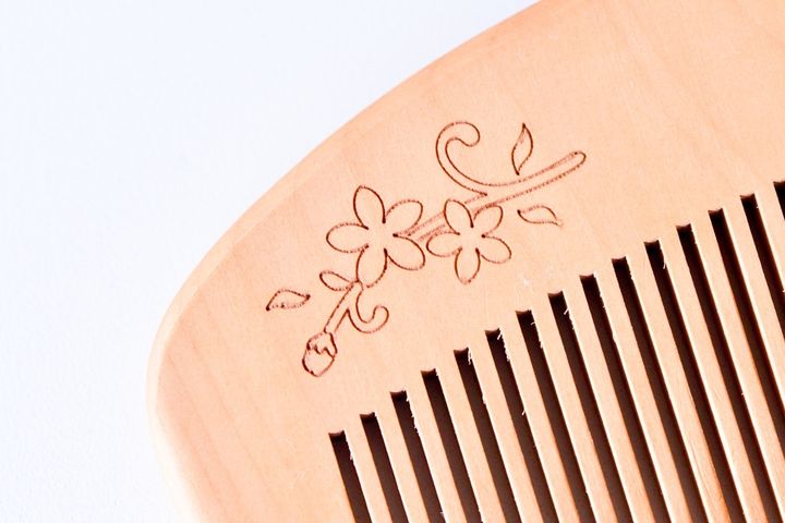 【100均】のヘアコームおすすめ10選！セリア・ダイソー・キャンドゥ