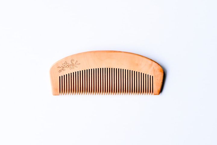 【100均】のヘアコームおすすめ10選！セリア・ダイソー・キャンドゥ