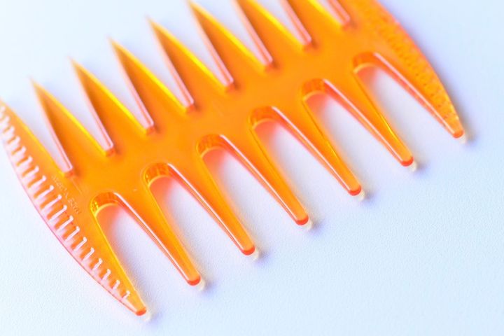 【100均】のヘアコームおすすめ10選！セリア・ダイソー・キャンドゥ