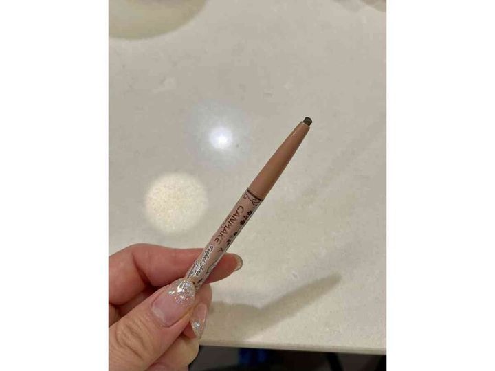 キャンメイクの「パーフェクトエアリーアイブロウ」