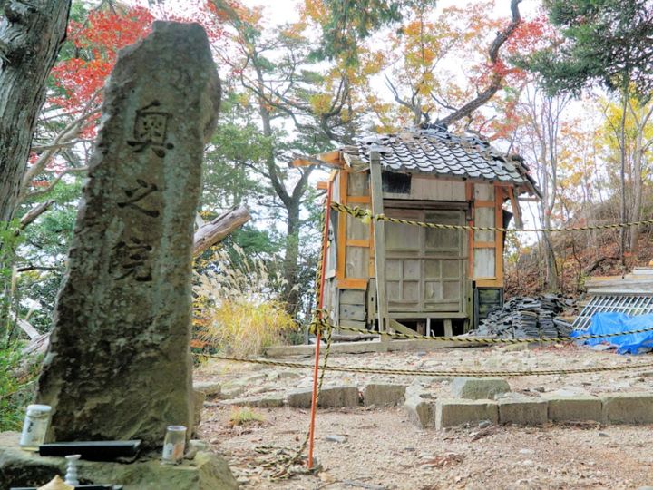 All About ニュース編集部が全国250人を対象に実施した「長期休みに行きたい穴場秘境に関するアンケート」の調査結果から、長期休みに行きたい「愛知県の穴場秘境」ランキングを発表！ 2位「鳳来寺奥の院」を抑えた1位は？