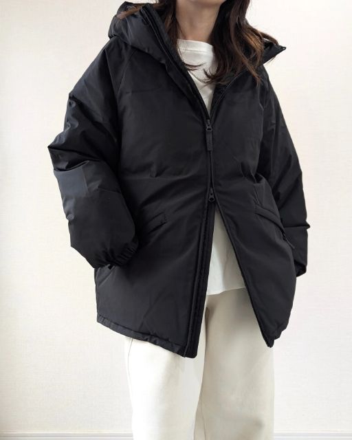 GUのウォームパテッドパーカを着たコーデ