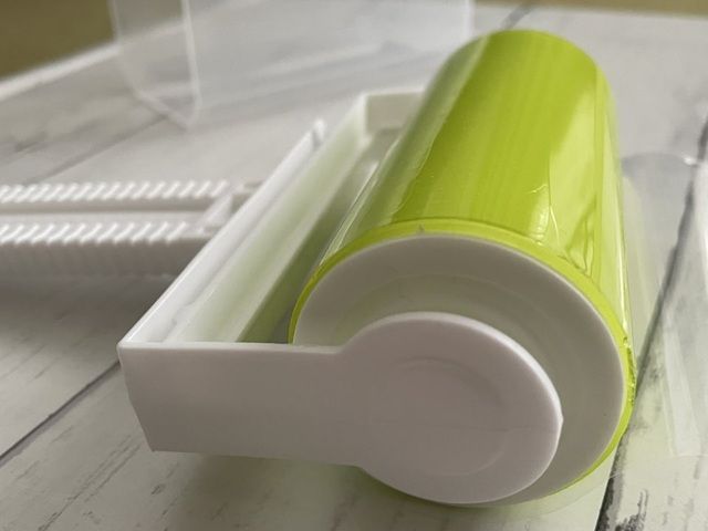 ダイソー「粘着ゲルクリーナー」ゲルタイプのクリーナー