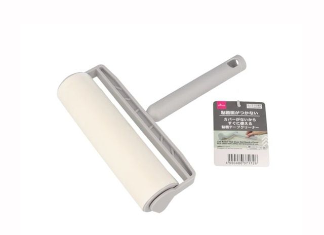 ダイソー カバーがいらない粘着テープクリーナー