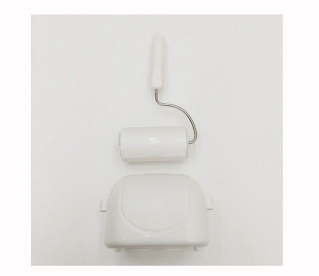 ダイソー 粘着シートクリーナー（カーペット用、ミニ）