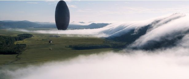 【写真を見る】米菓「ばかうけ」にそっくり!?世界の「BAKAUKE」として話題となった宇宙船のデザイン [c]EVERETT/AFLO