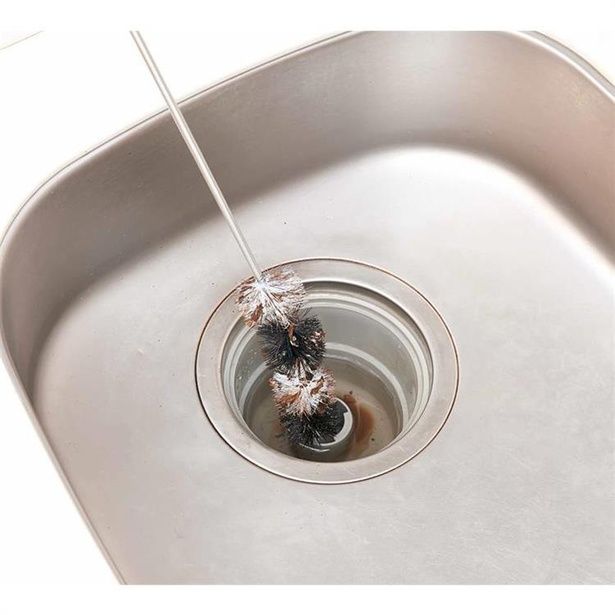 シンクの排水管のドロドロ汚れも、すっきりきれいに！