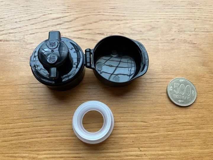 Seria(セリア)：しょうゆボトル用キャップ