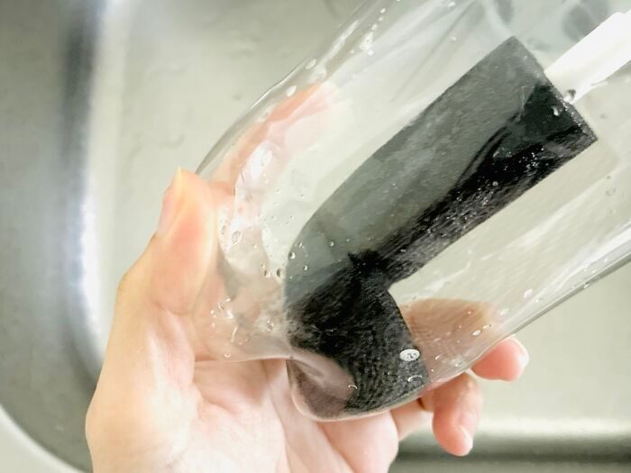 【セリア】考えた人天才！ボトル洗いの名品、感動レベルでした♡「痒いところに手が届く」「ハンドルの形もナイス」