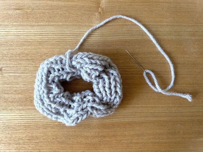 ペットボトル×割りばしで『編み機』ができました♡冬の編み物デビューにもぴったり♪