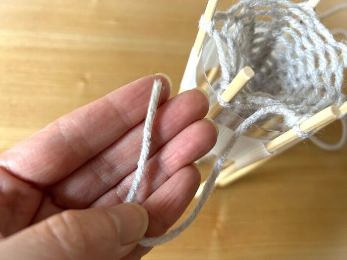 ペットボトル×割りばしで『編み機』ができました♡冬の編み物デビューにもぴったり♪