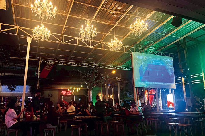 バンコク〈ホン・サムット〉店内