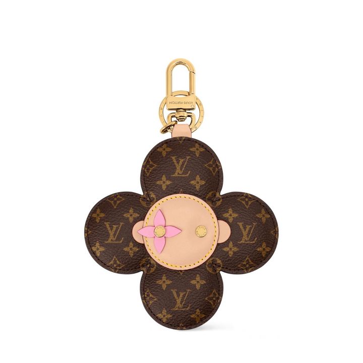 「バッグチャーム・ヴィヴィエンヌ デニム」（税込 12万4300円） width=