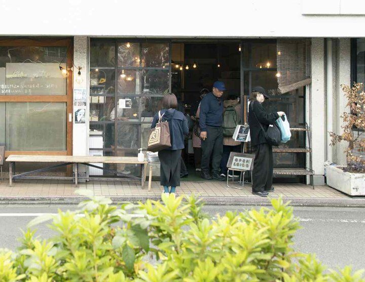 「幻の食パン」はもちろん新作も続々♪行列のできる大人気ベーカリー「AOSAN 仙川店」