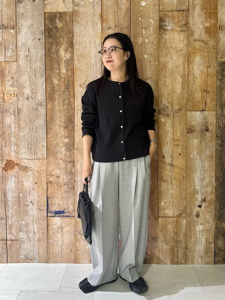 ルーズすぎないサイズできちんと感アップ