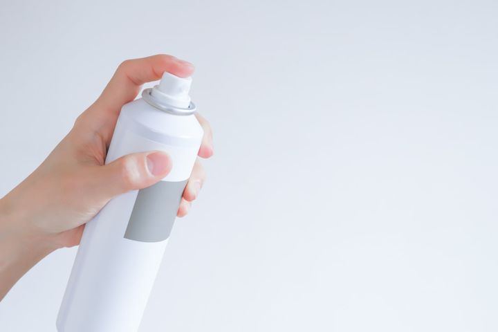 NG①スプレー缶を置く