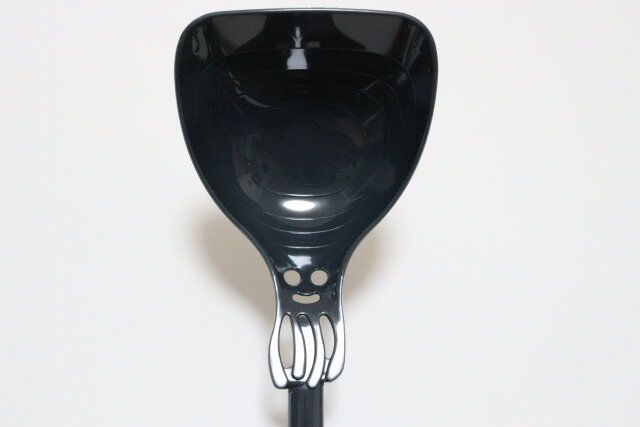 縁がまっすぐなくらげレードル おたま