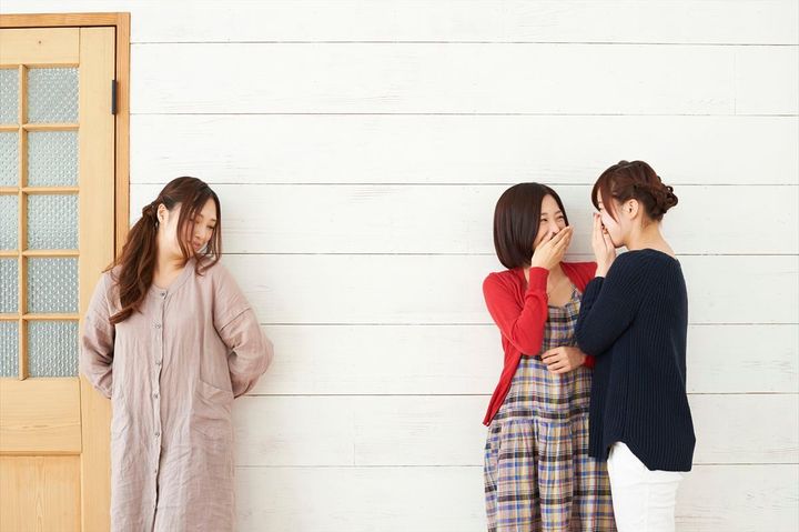 お一人様が気まずさを感じる“あるある”の瞬間とは？