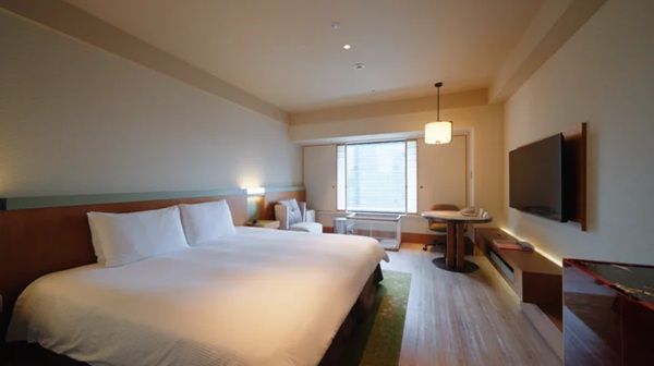 【大阪府大阪市】愛犬と贅沢なひとときを！ヒルトン大阪にドッグルームプランが登場