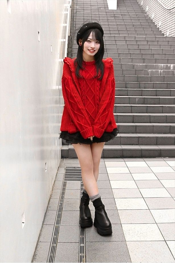 【写真】「最近の写真集でここまで顔のドアップな表紙もなかなか見ないですし、インパクトのあるものがいいなと思って」