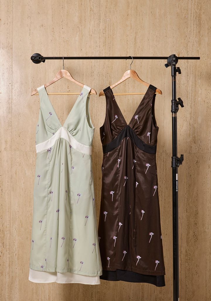 プリント柄サロペットワンピース1