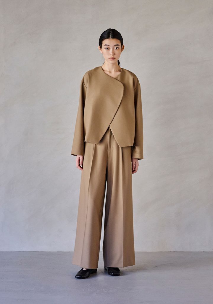 セットアップ ラウンドジャケット＋ワイドパンツ2