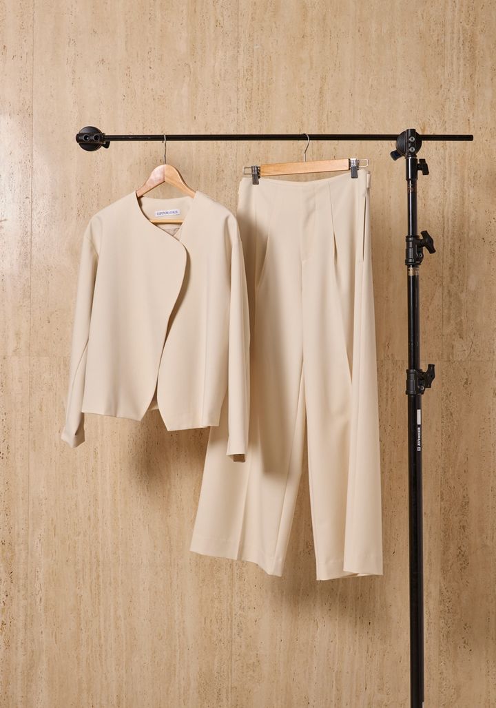 セットアップ ラウンドジャケット＋ワイドパンツ1