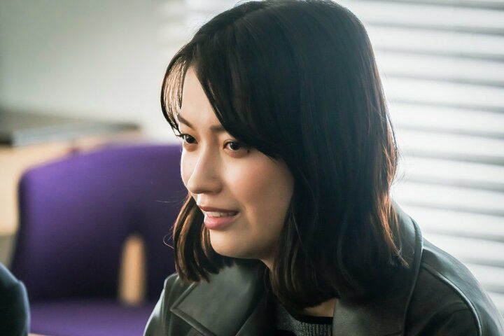 【写真・画像】芸能界を夢見て上京…元タレント女性が“大物俳優から性加害”を受けるまで「よかったら話聞こうか？」リアルすぎる手口に衝撃『スキャンダルイブ』第5話 1枚目