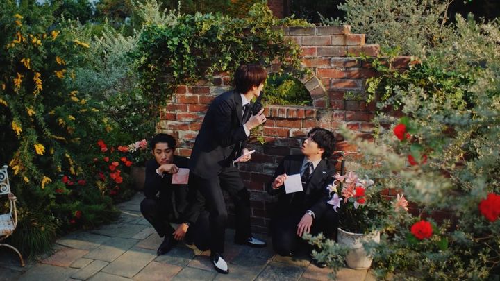 Snow Man 深澤辰哉・宮舘涼太・岩本照