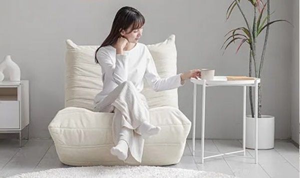 座る・寝る・くつろぐが全部叶う！モダンデコから「3サイズのウレタンソファ」が発売