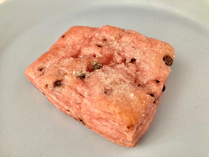 いちごの香りがしない？3個なんて余裕？【セブン】いちごとチョコのブリオッシュ