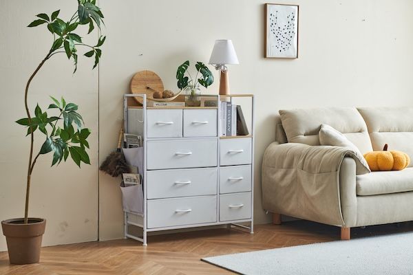 サイドポケット＆フック付きで収納力UP！イロテリアから新発想「チェスト」が登場