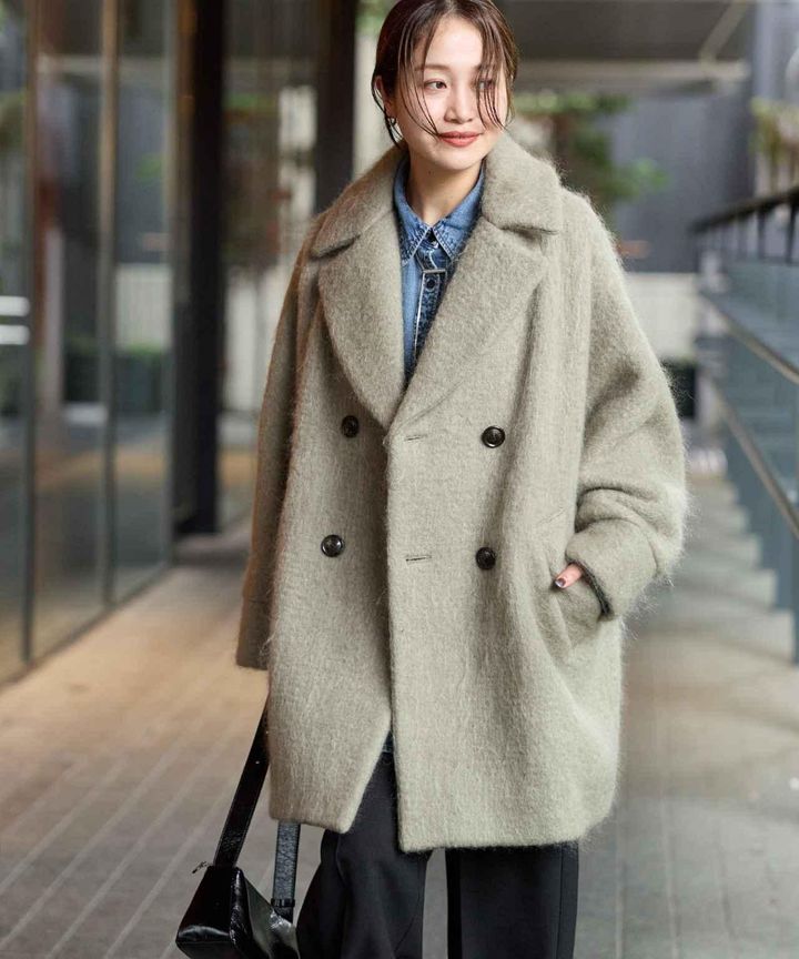 画像: 「別注モヘヤ混テントコート」￥66,000【ティッカ】 出典：ジャーナル スタンダード