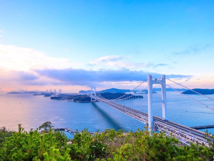 All About ニュース編集部が全国250人を対象に実施した好き＆行ってみたい絶景スポットに関するアンケートの調査結果から、好き＆行ってみたい「岡山県の絶景スポット」ランキングを発表！ 2位「鷲羽山（倉敷市）」を抑えた1位は？