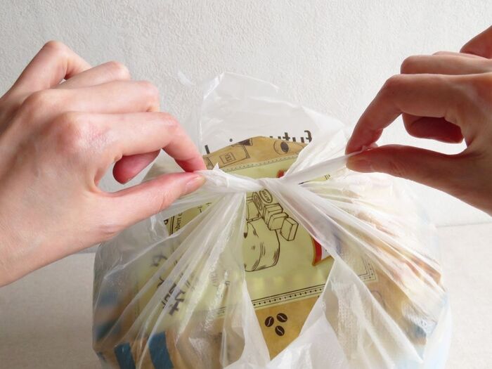 「ゴミ入れ忘れた」を解決！ガチガチに縛っても一瞬で復活→今日から取り入れたい魔法の固結びテク♡